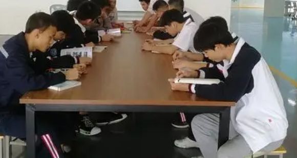 實訓(xùn)實習(xí)