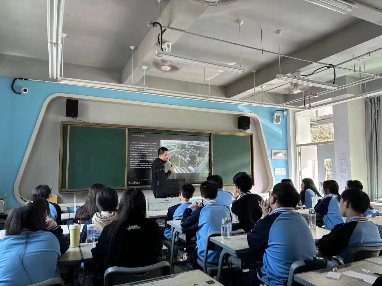 泉州技校丨福建技師學(xué)院(石獅校區(qū))